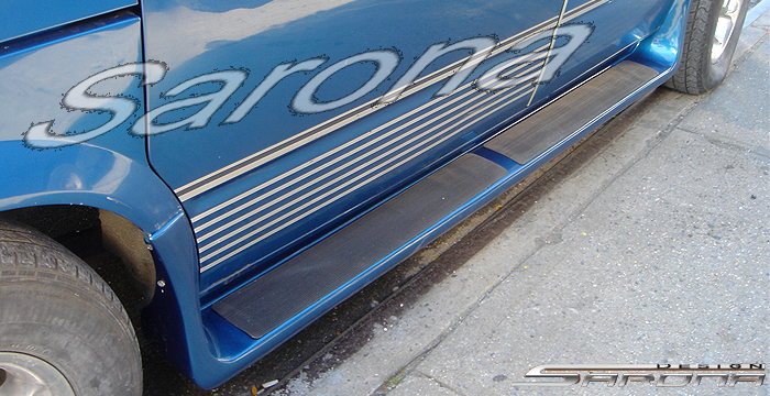 Custom Chevy Astro Running Boards  Mini Van (1985 - 2005) - $790.00 (Manufacturer Sarona, Part #CH-005-SB)